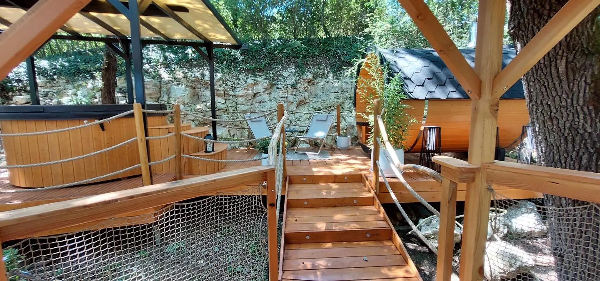 Les Cottages De Sarrant Lodge