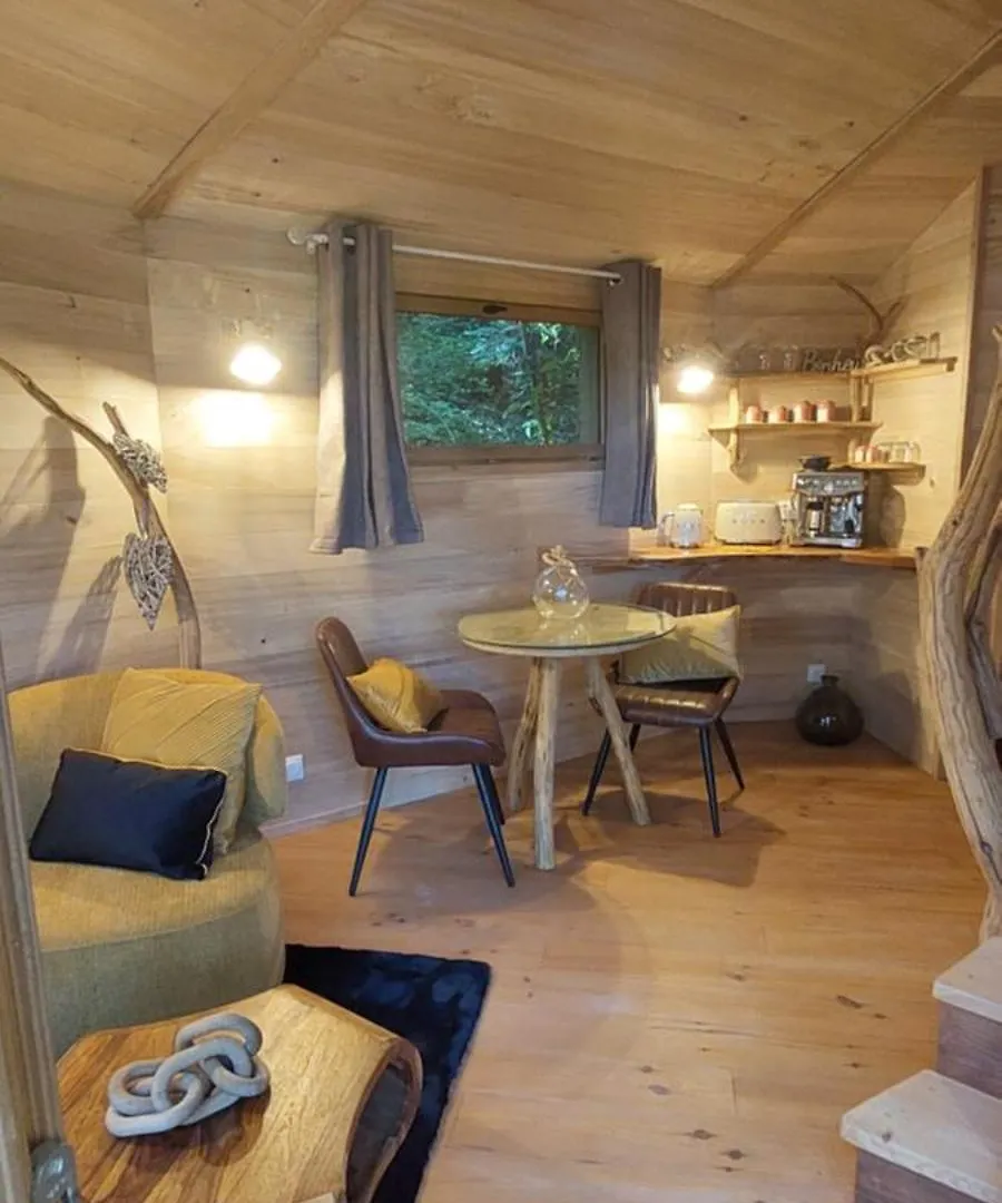 Les Cottages De Sarrant 0*,  France